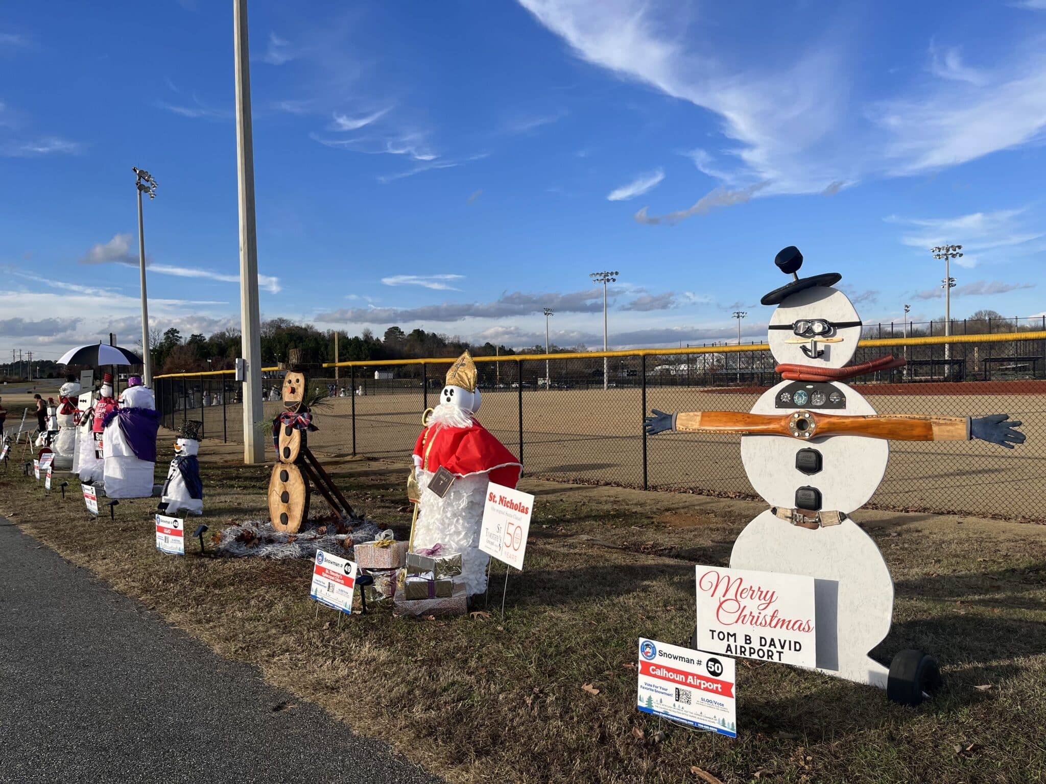 Why Calhoun’s Snowman Spectacular Should Be on Your Holiday Bucket List